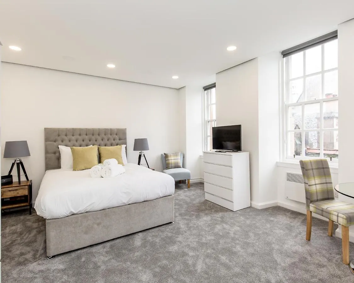 Refurbished Studio Next To The Royal Mile Apartment Edinburgh