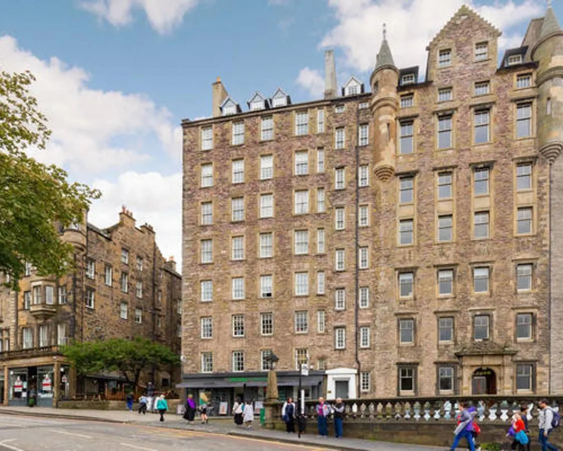 Refurbished Studio Next To The Royal Mile Apartment Edinburgh